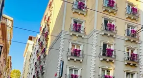 Flower Palace Hotel - Image 3