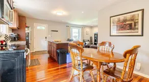 Full house - 5 bed, 2 bath - Image 5