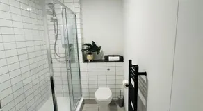Central Old Town 1-Bed Apartment - Image 2