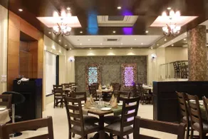 Hotel The Radiant Star - Image 3