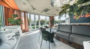 HOP Apartments & Suites - Image 5