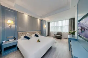 Oriental Charm Business Hotel (Dinghai Ancient City Branch) - Image 2