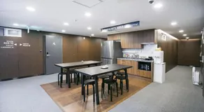Philstay Myeongdong Station - Image 2