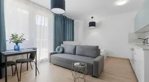 Blue Moon Apartment with Free Parking - Image 2