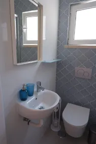 Apartamento \"Casa Da Letinhas\" com Terraço Privado, Wi-Fi & Ar Condicionado - Image 3