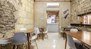Adhoc Boutique Barrio Antiguo - Image 4