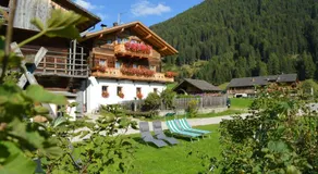 Ferienwohnung 'Feldererhof Gsies Apt Almenblick' mit Bergblick, Gemeinschaftsgarten und WLAN - Image 4