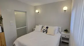 GoldSea - Boutique Seafront Studio - Image 2