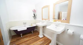 The Bugle Inn Twyford - Image 4