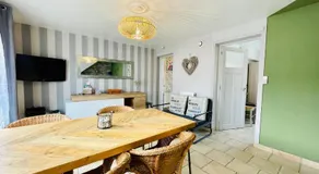Appartement à quelques pas de la plage avec jardin - Image 3