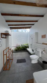Sadi Beach House - Image 2