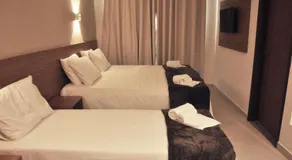 Rainha Hotel - Image 2