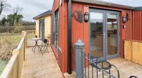 Red Sheds Cabin 'Herons Den' - Image 3