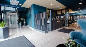 HOTEL LOBBY - Image 3