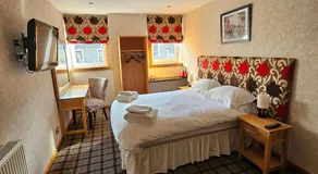 Commercial hotel - Image 2