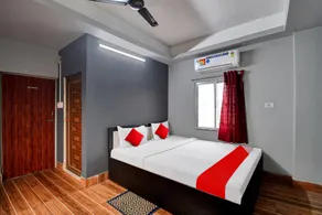 Pnk Royals by OYO Rooms - Image 2