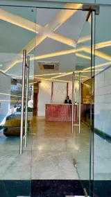 Hotel Carnival - Image 4