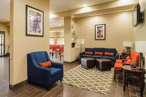 Comfort Inn San Antonio Northeast - Image 3