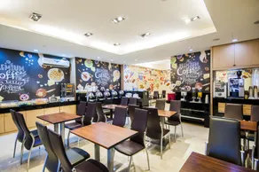 Sanduo Hotel - Image 2