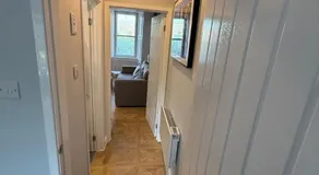 Class Apartments - City Comforts - Image 3