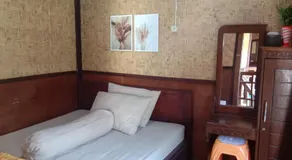 Radiya Guesthouse - Image 2