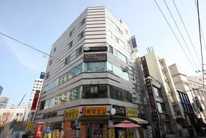 Sky Island Guest House In Nampo - Image 3