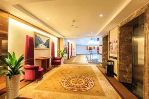 Yuanjiang International Hotel - Image 2