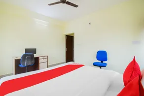 Hotel O U Tech Hotel And Restaurant - Image 1