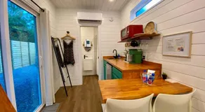 Entirely Private Tiny Home - 1 Mile to UF - Image 5