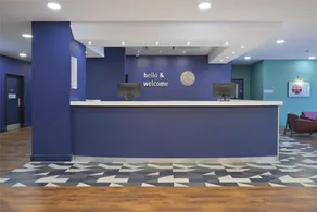 Travelodge Gatwick Airport Central - Image 3
