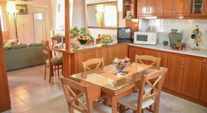 Mayra Apartment - Image 3