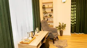 Manolle Boutique - Image 2