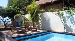 Star Bar and Bungalows - Image 4