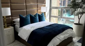 NEWLuxe 2bd2ba w Pool & More - Image 2