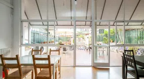 Fabrizzios Terrace Hostel - Image 4