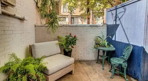 Charming Carriage House in Capital Hill - Image 4