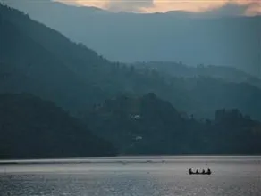 Hotel Crown Himalayas - Image 3