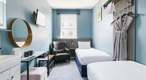 Borough High Street Rooms - Image 2