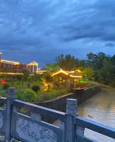 Zilaiqiao Hotel - Image 4