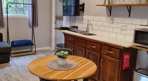 Bluegrass BnB - Image 3