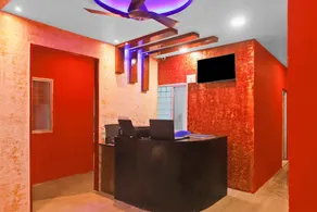 SPOT ON Hotel Royal Palms - Image 2