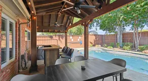 5BD 2BA w Backyard Oasis Pool Jacuzzi Firepit - Image 4