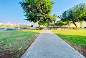 Super OYO 998 Home NAKHEEL COMMUNITIES RESIDENTIAL LEASING LLC - Image 2
