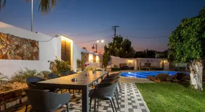 Toulas Studios & Apts No2 - Image 3