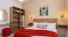 Cactus Apartment - Walk to Surf Beaches, Rooftop View, Remote Work, Free Parking, AC - Image 5
