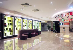 Lavande Hotel Guangzhou Shangxiajiu Pedestrian Street Hualin Temple Metro Station - Image 2