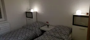 Apartmán priamo v centre mesta Levice - Image 2
