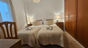 Adumar, apartamento renovado en el puerto de Jávea - Image 2