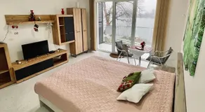 Apartmani Tašić Lakeview Studio - Image 2
