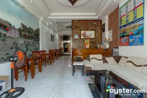 Golden Bell Homestay - Image 2